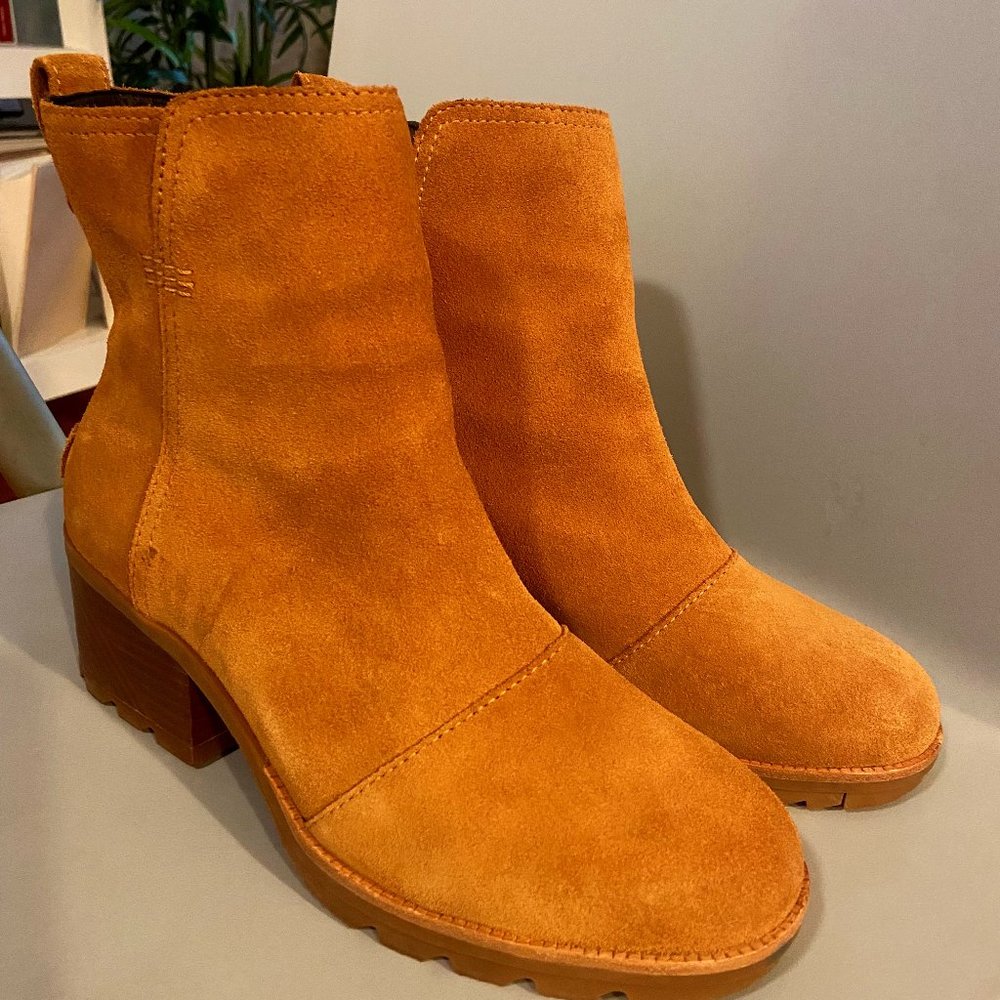 Sorel - Cate Waterproof Block Heel Bootie camel brown / size 7